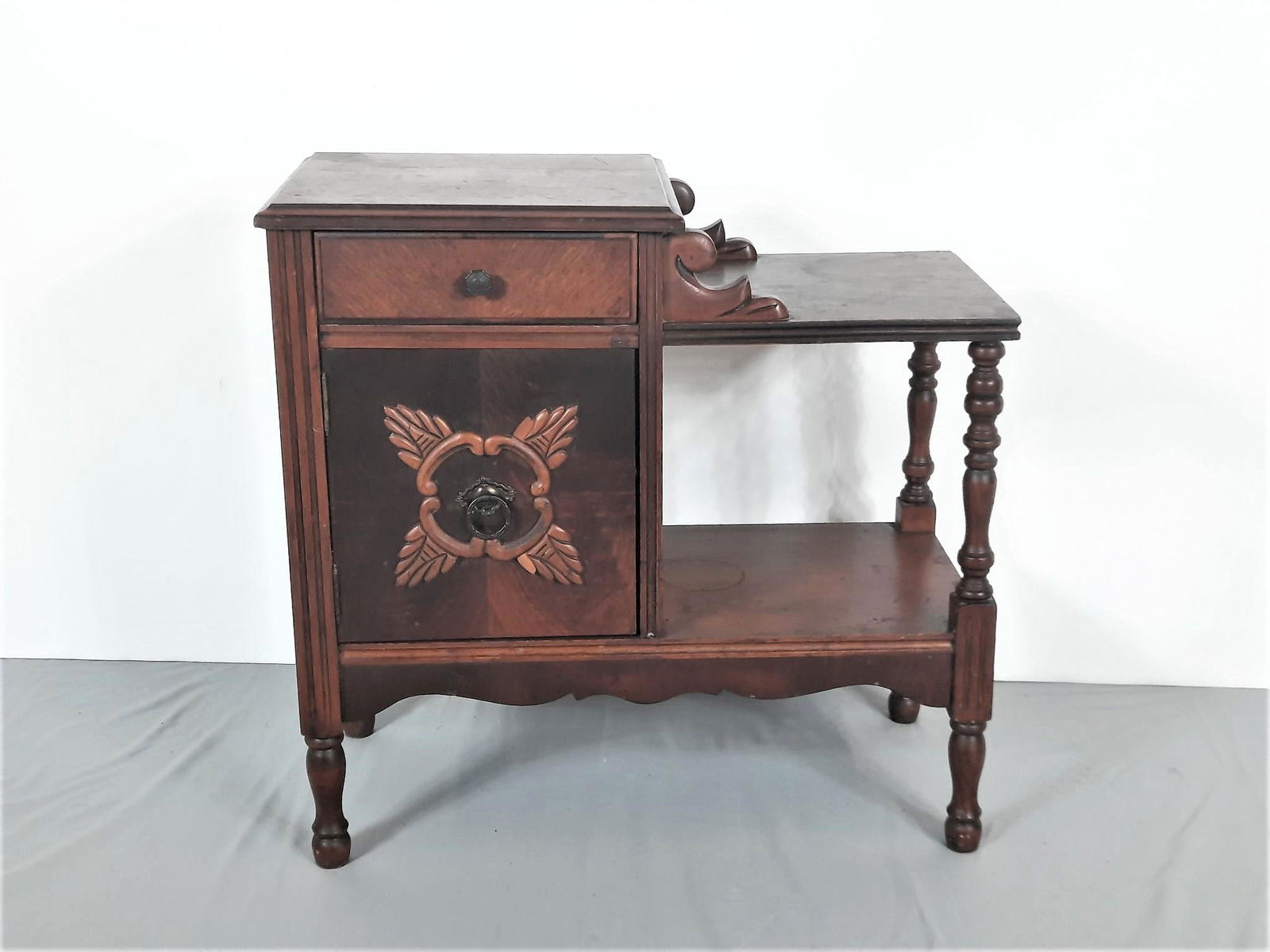 Copper Lined Smoking Chest (1 of 4)