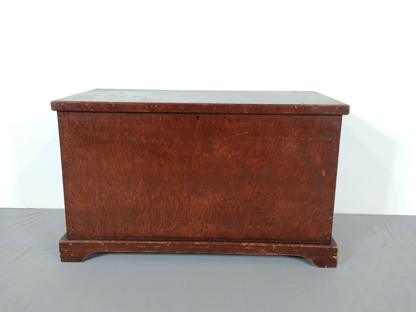 Grain Painted Blanket Chest (1 of 7)