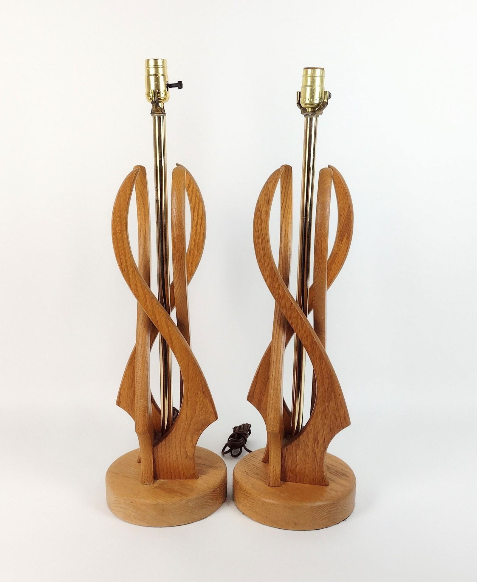 2 Wooden Table Lamps (1 of 2)
