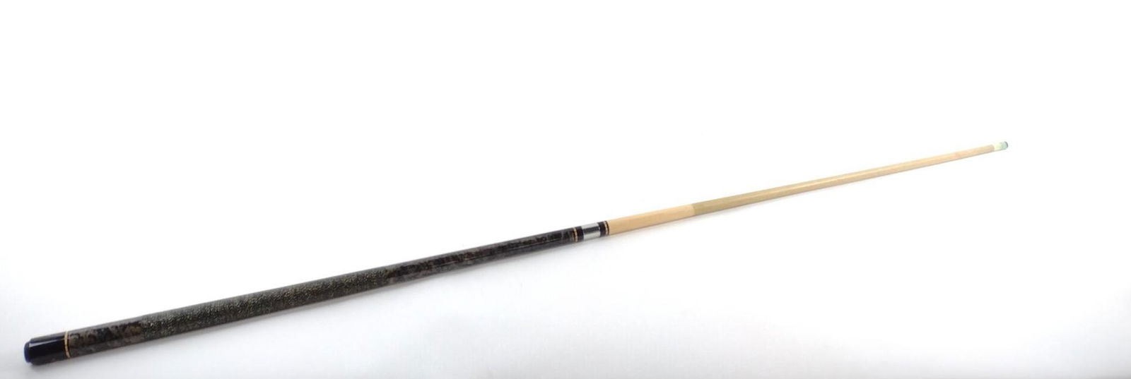 Legend Pool Stick in Leather Case (1 of 3)