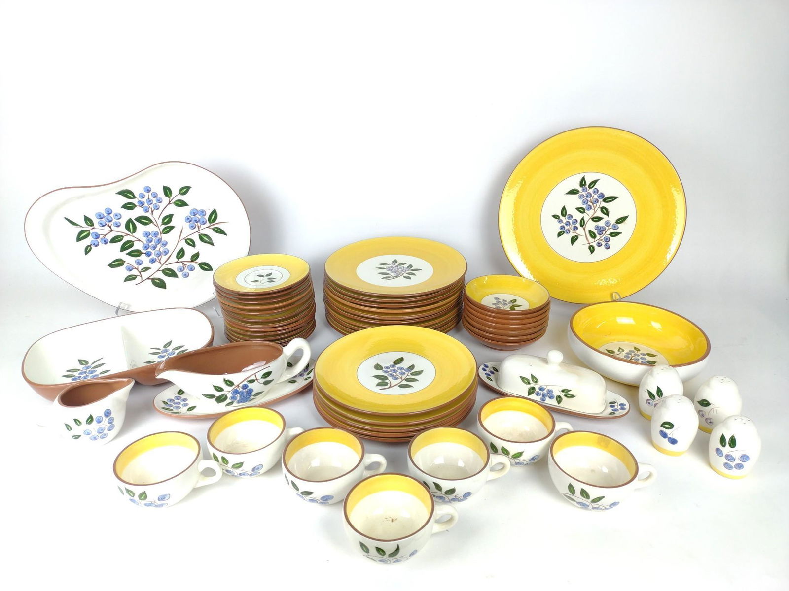 54 Pcs Stangl Dinnerware (1 of 6)