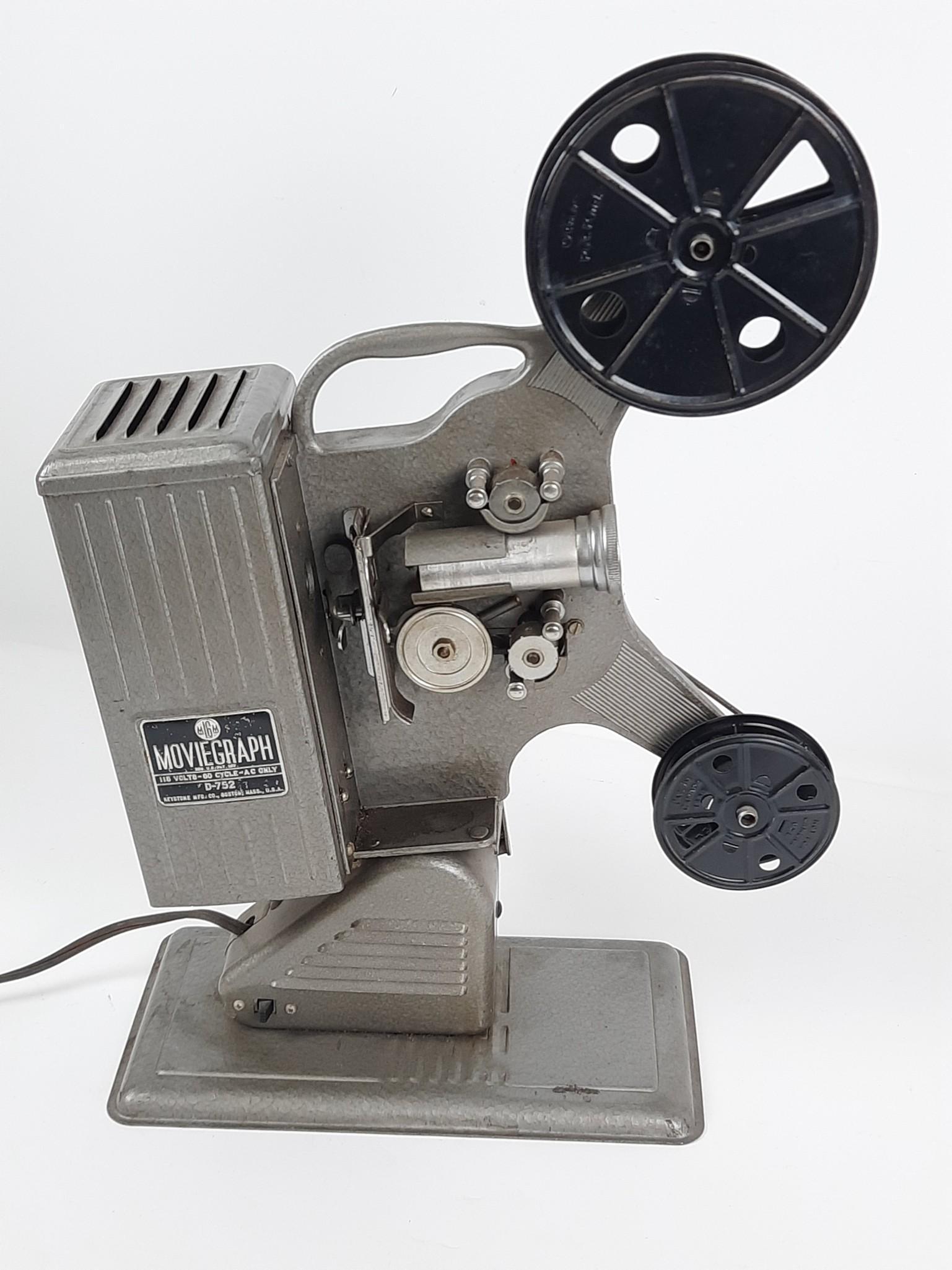 Keystone 16MM Moviegraph Projector (1 of 3)