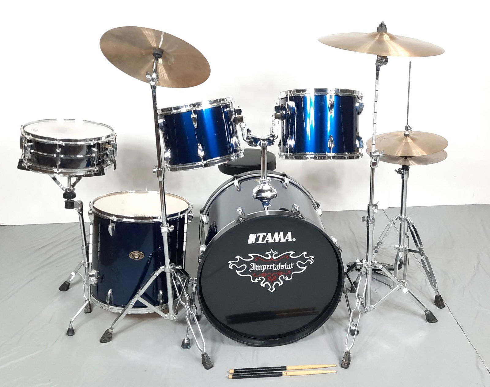 9 Pc Tama Imperialstar Drum Set (1 of 8)