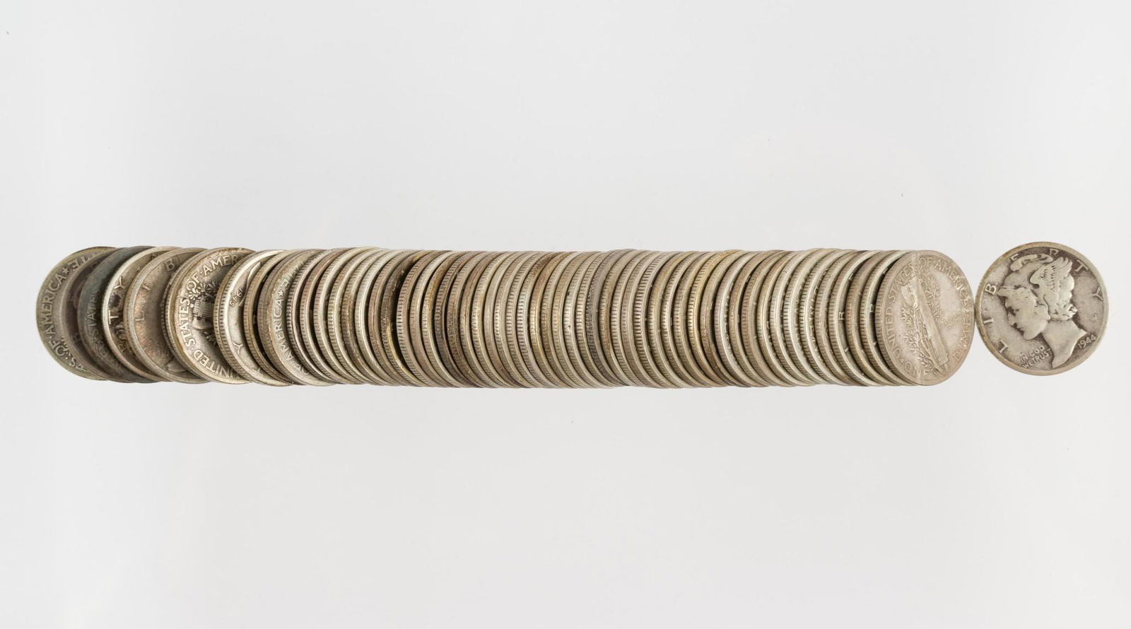 61 U.S. Silver Mercury Dimes 1944-1945 (1 of 1)