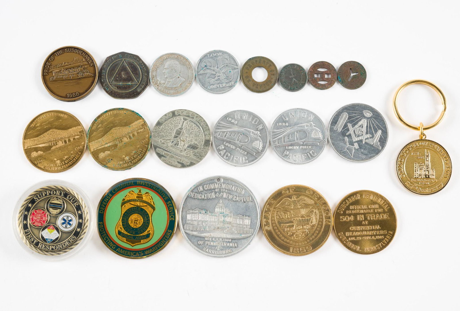 Group of Medallions Incl Masonic: Group of medallions including Masonic, first responders, department of defense, Harrisburg, PA, Railway, Centennial, Union Pacific lucky piece, and transportation tokens. RM IMPORTANT: Before bidding,