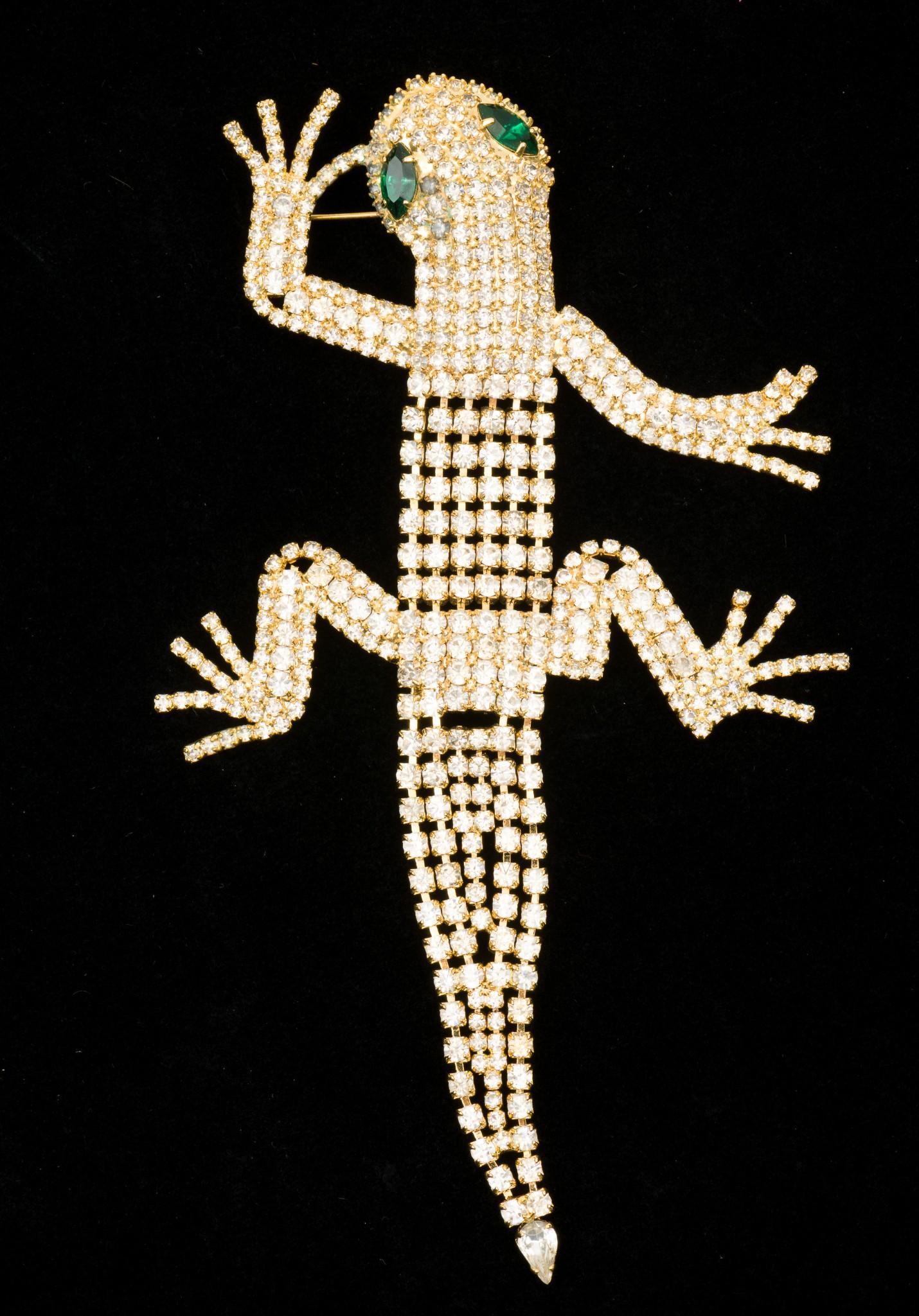 6" Vintage Rhinestone Lizard Brooch (1 of 2)
