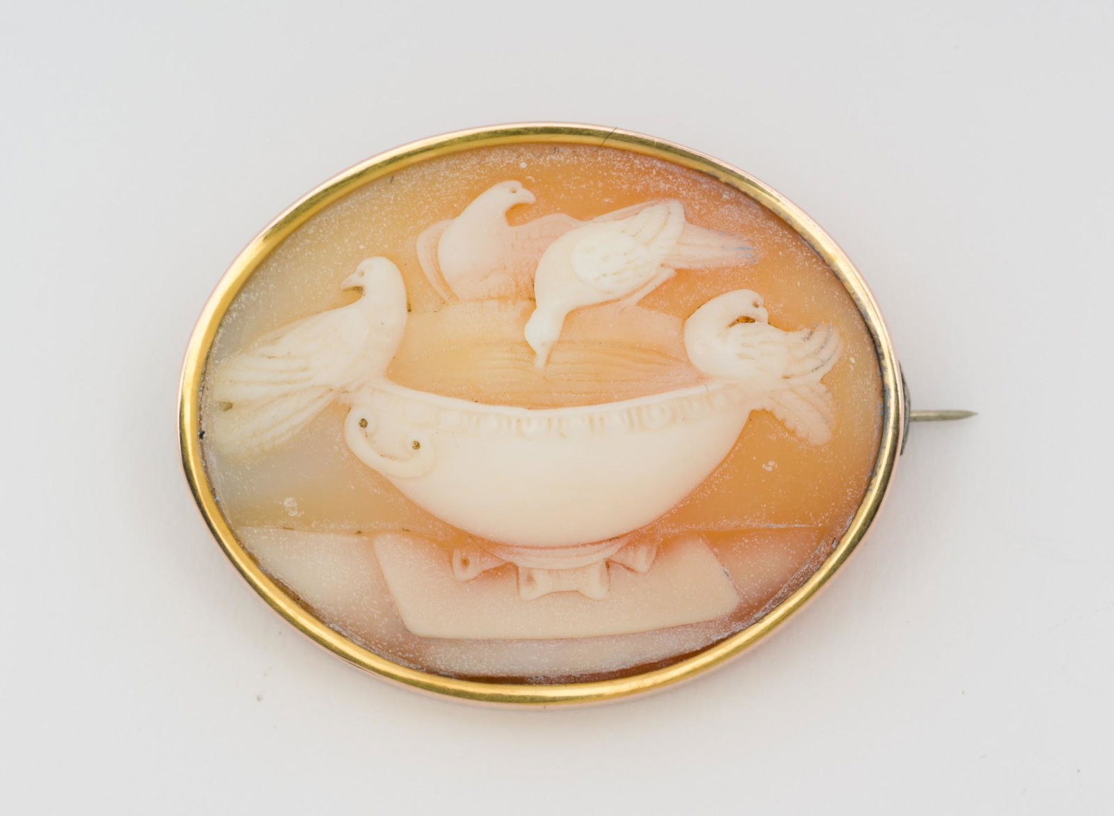 Antique 14K Shell Cameo Brooch (1 of 4)