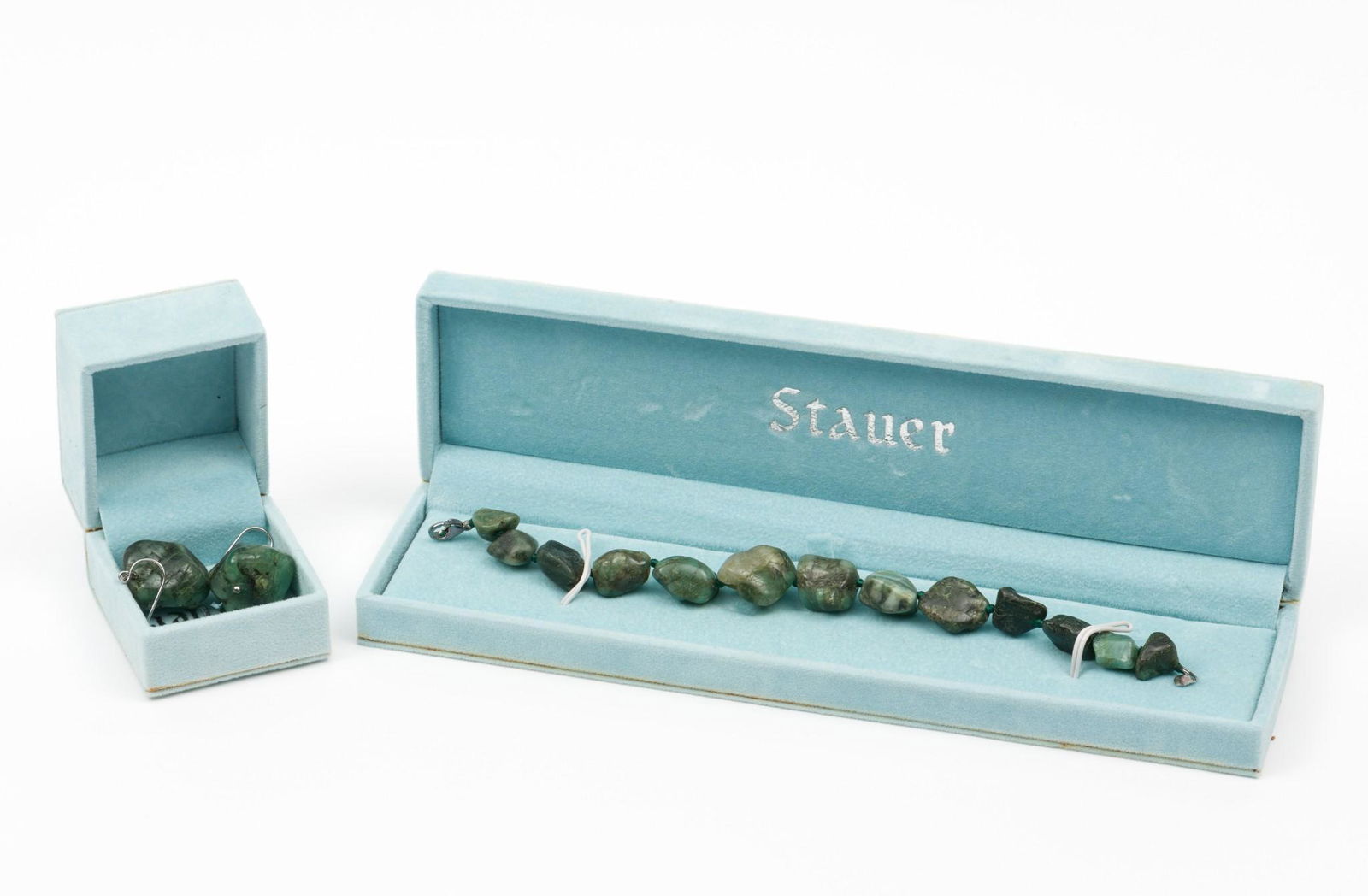 Stauer Raw Emerald Bracelet and Earrings (1 of 7)