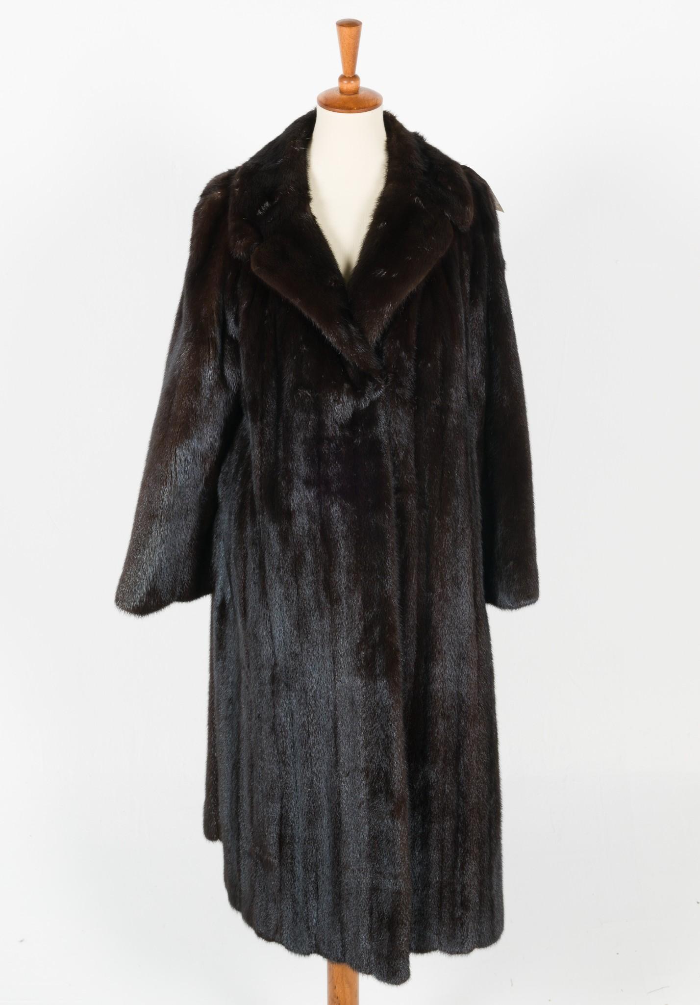 Sakowitz Ladies Full Length Ranch Mink Coat (1 of 6)