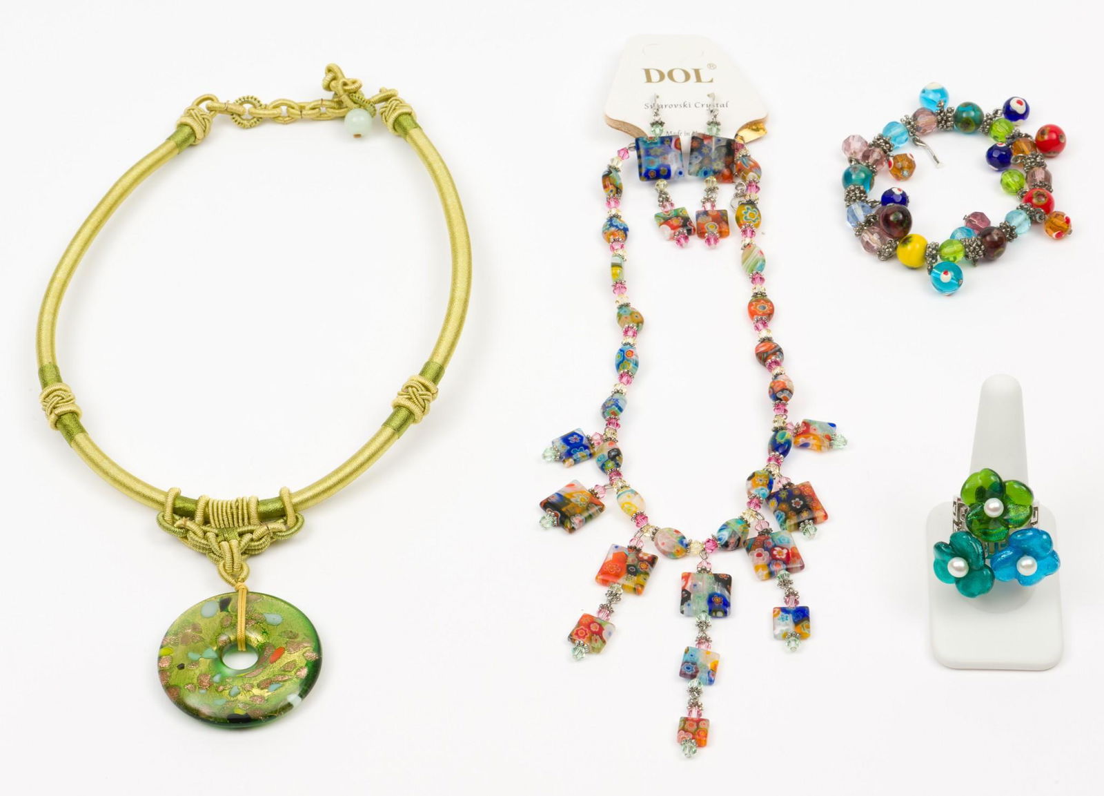 5 Pcs Art Glass Jewelry (1 of 9)