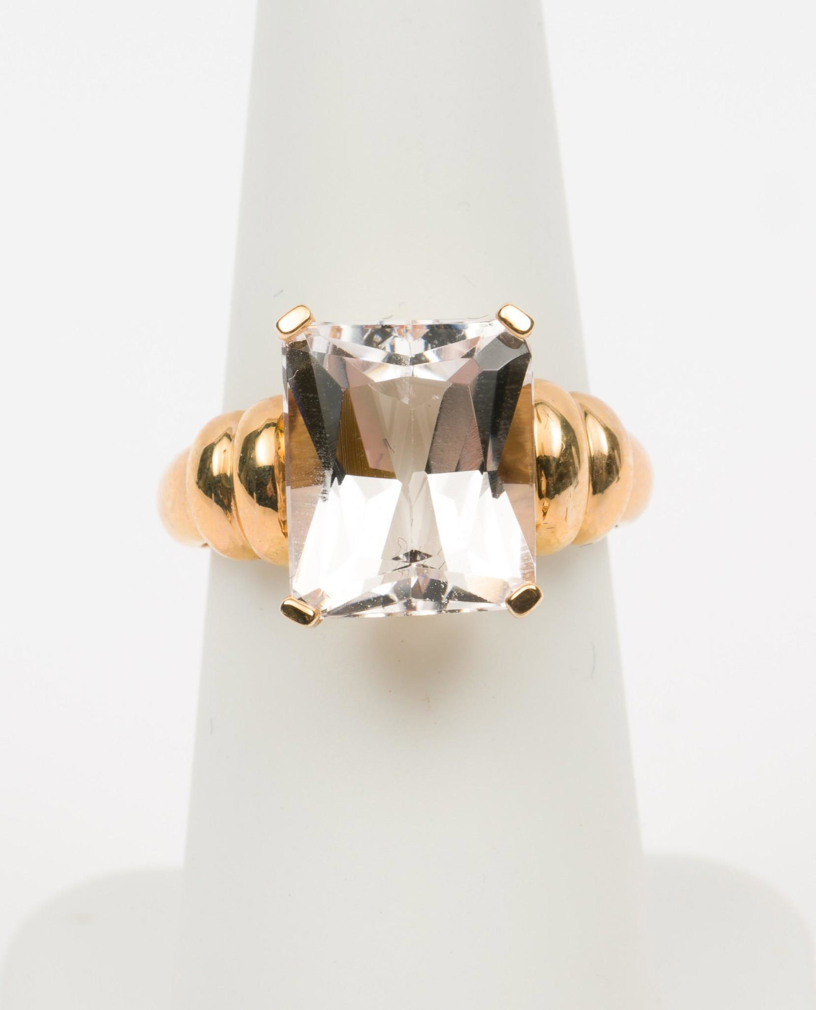 MEDA 14K Gold & 5.16 Ct Goshenite Ring: 14k stamped ring set with 5.16 carat (10mm x 11.9mm) emerald cut goshenite. 2.9 dwt. Size 6. EK IMPORTANT: Before bidding, please read the terms and conditions. When you registered for the auction you