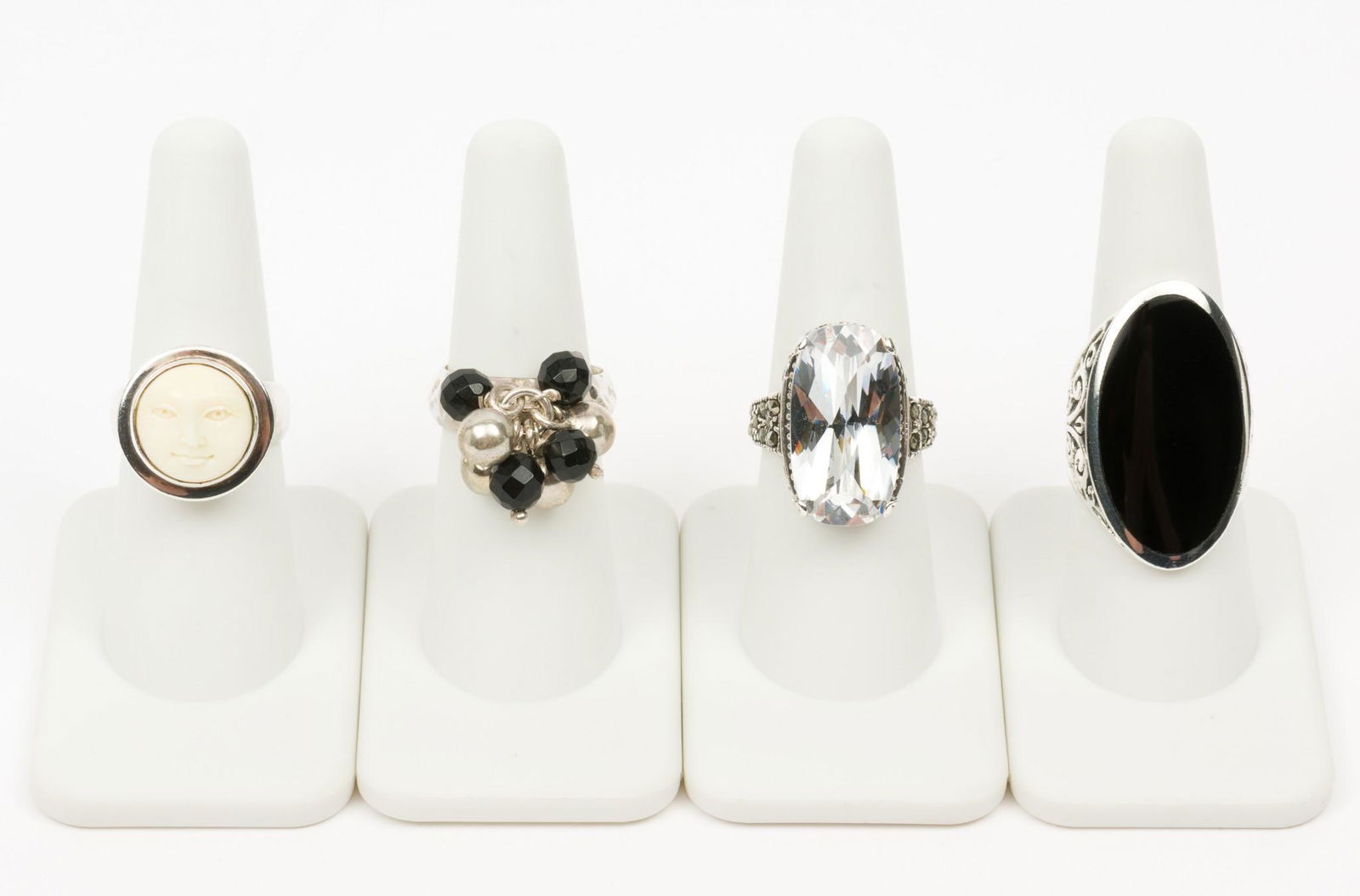 4 Silver Fashion Rings (1 of 10)