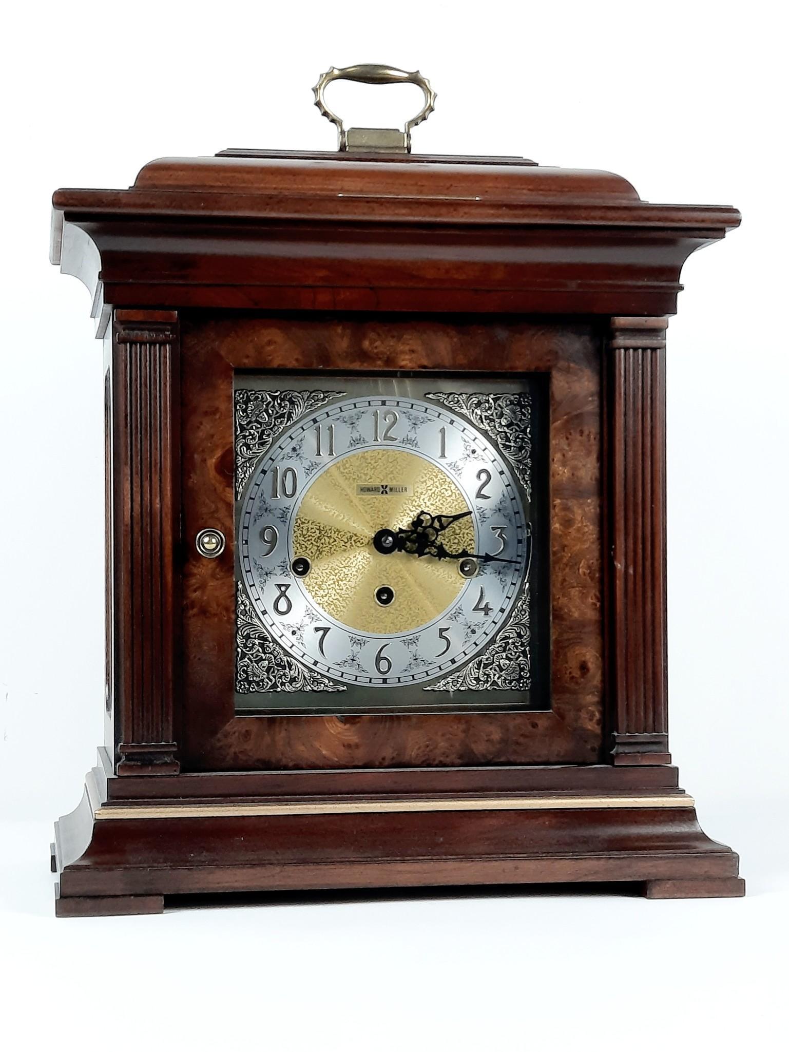 Howard Miller Bracket Clock (1 of 4)