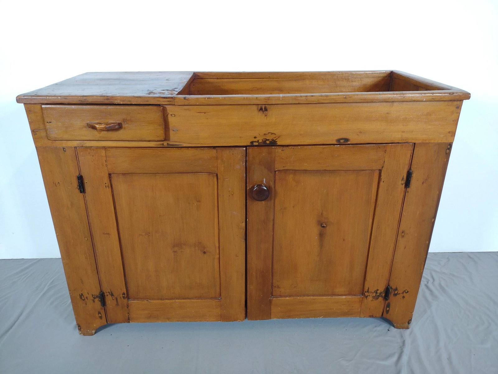 Dry Sink: 43-3/4" wide X 18-3/4" deep X 30-1/4" high. Has scratches. White Painted shelves have discoloring. MG. IMPORTANT: Before bidding, please read the terms and conditions. When you registered for the auct
