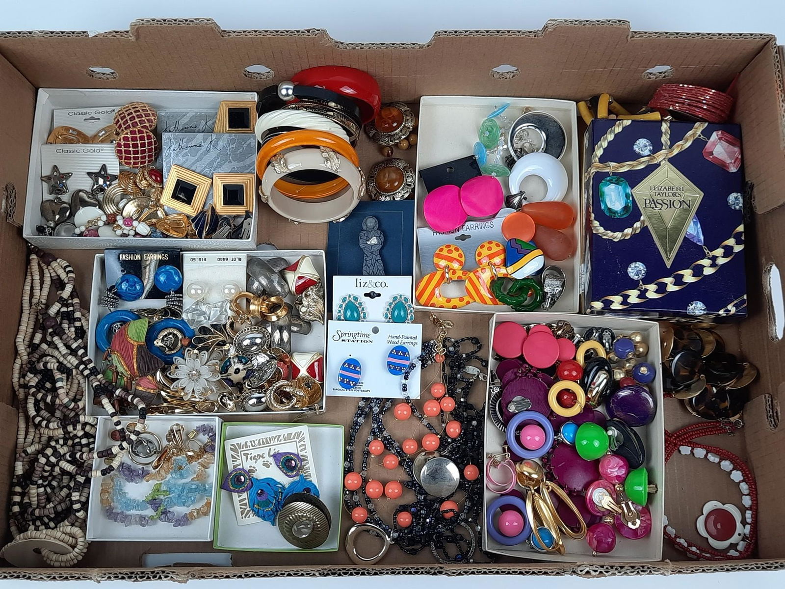 Large Lot Costume Jewelry incl Earrings: Also includes cuff bracelets and necklaces. LR IMPORTANT: Before bidding, please read the terms and conditions. When you registered for the auction you agreed to these terms and will be required to co