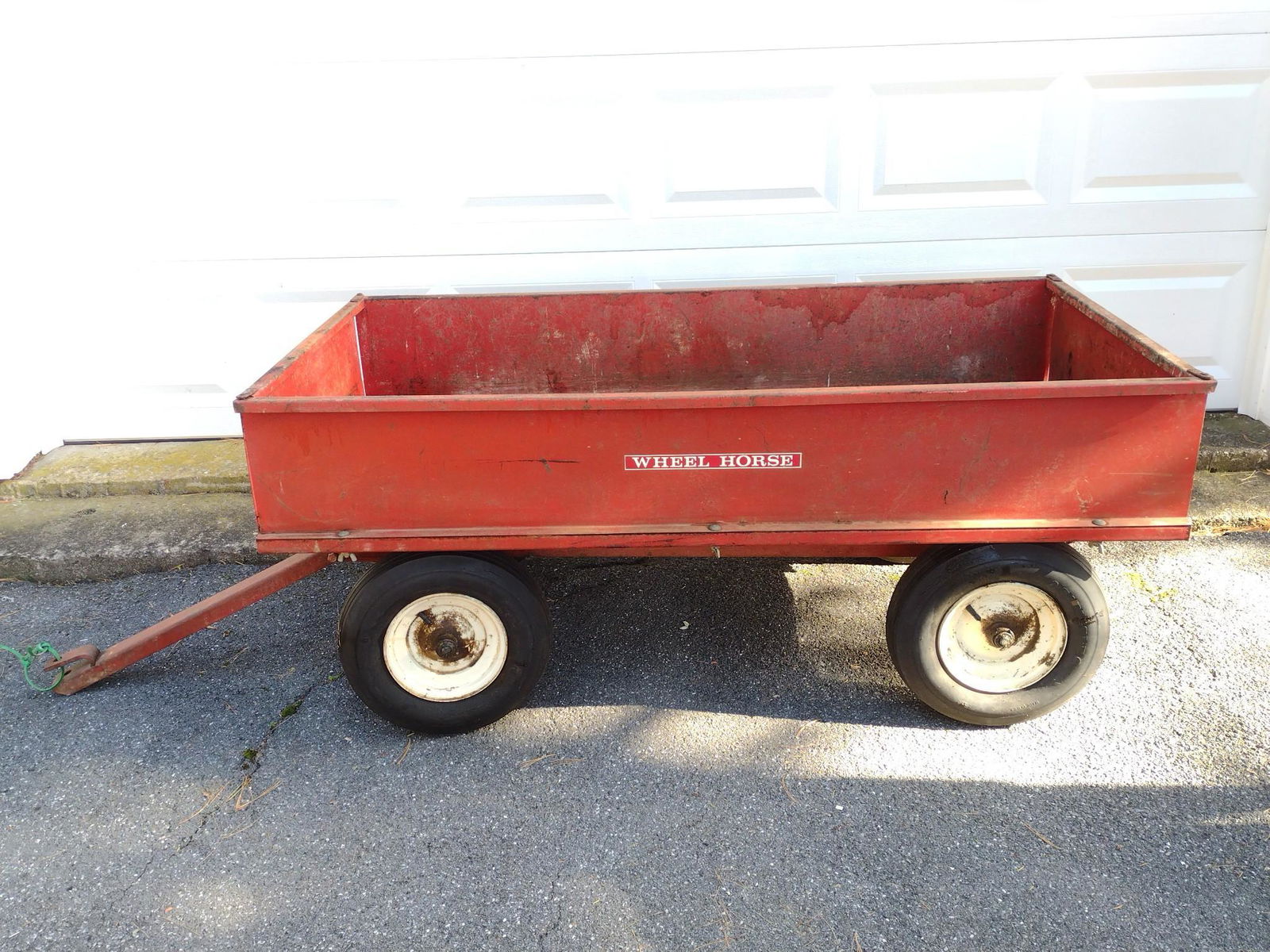 Wheel Horse Yard Cart (1 of 5)