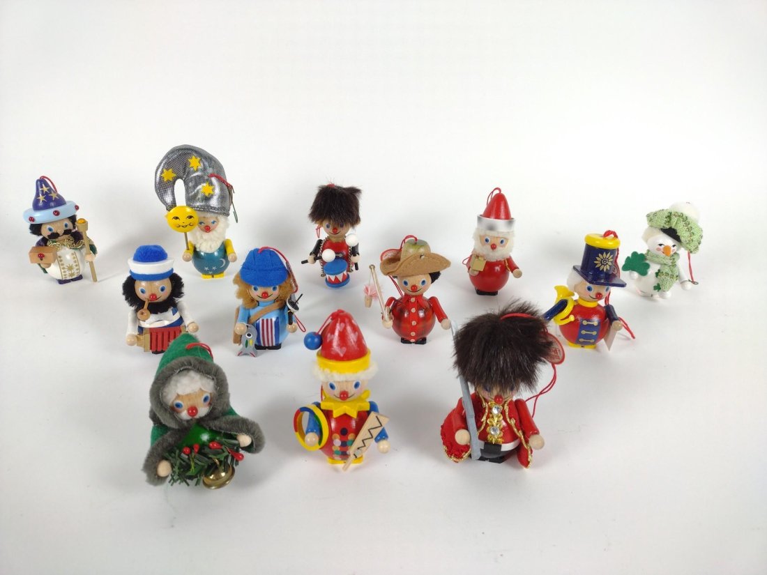 12 Steinbach Handmade Ornaments (1 of 5)