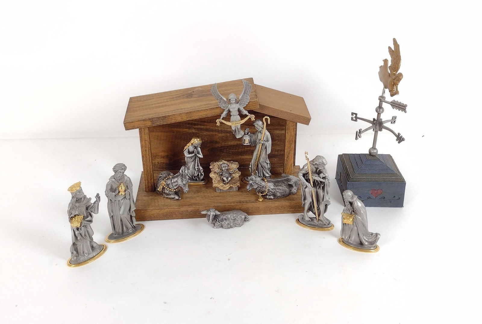 Doug Corsini Pewter Nativity Set and Weathervane (1 of 5)