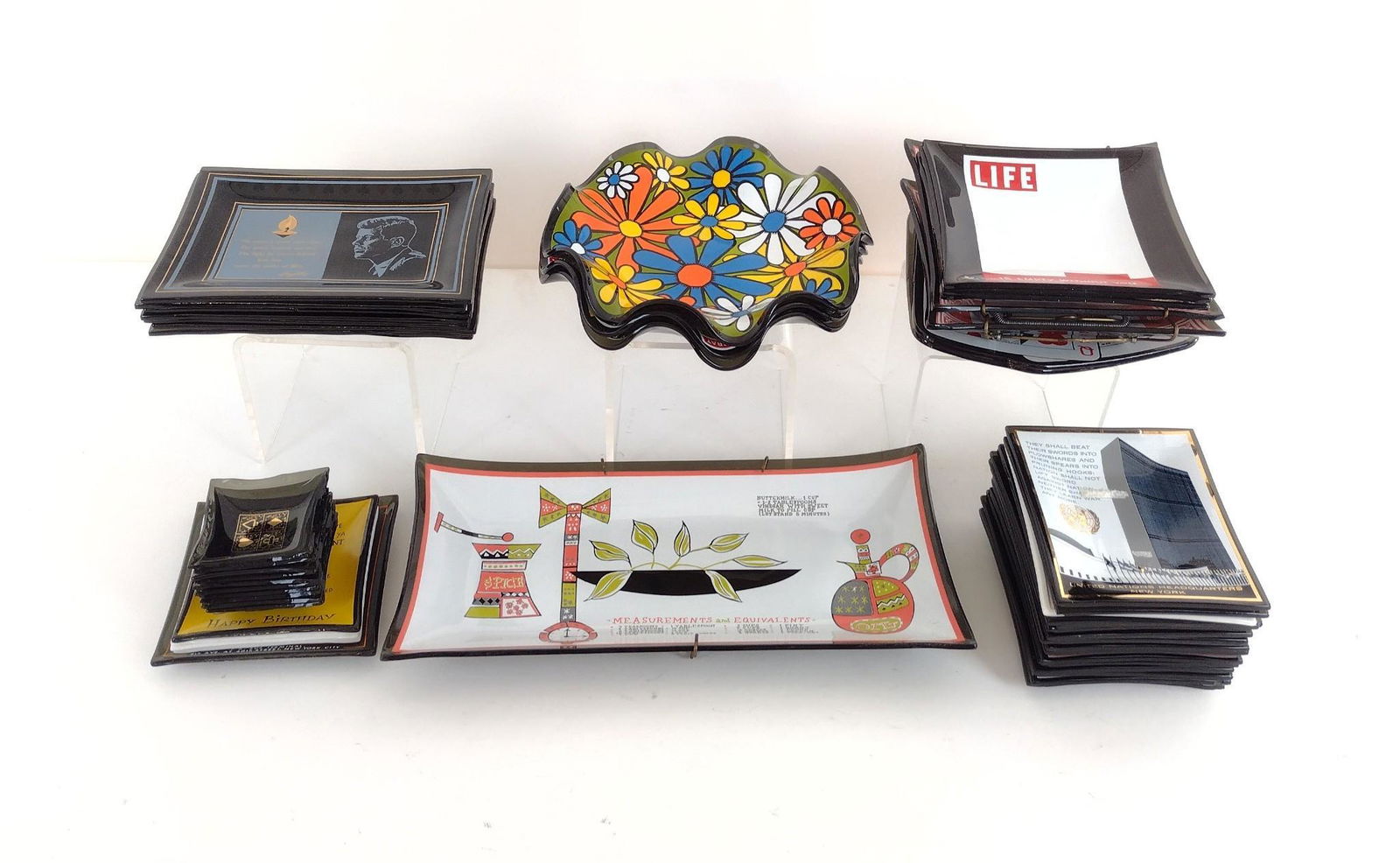 50 Glass Dishes incl Political (1 of 5)