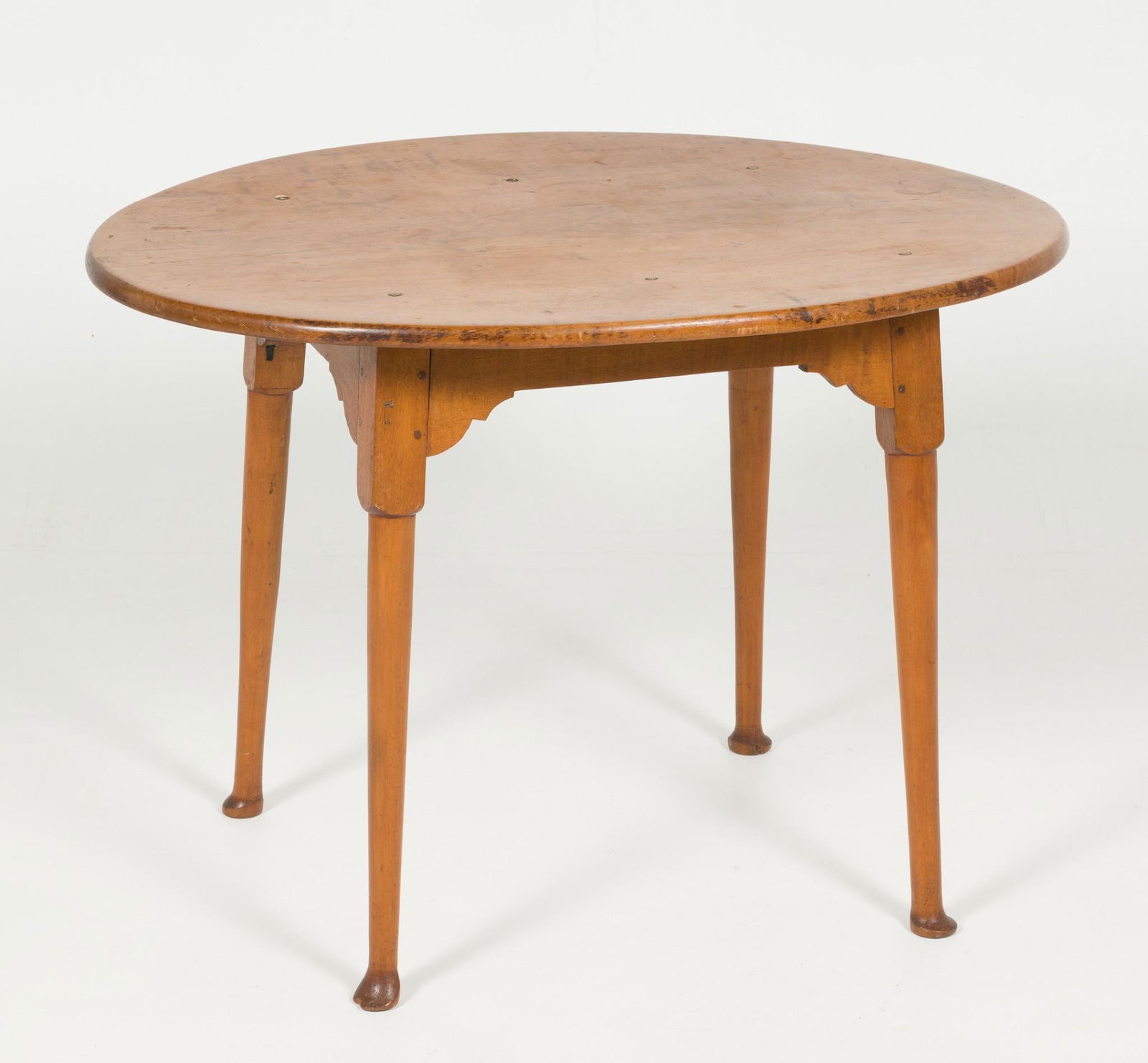 New England Country Queen Anne Table (1 of 8)
