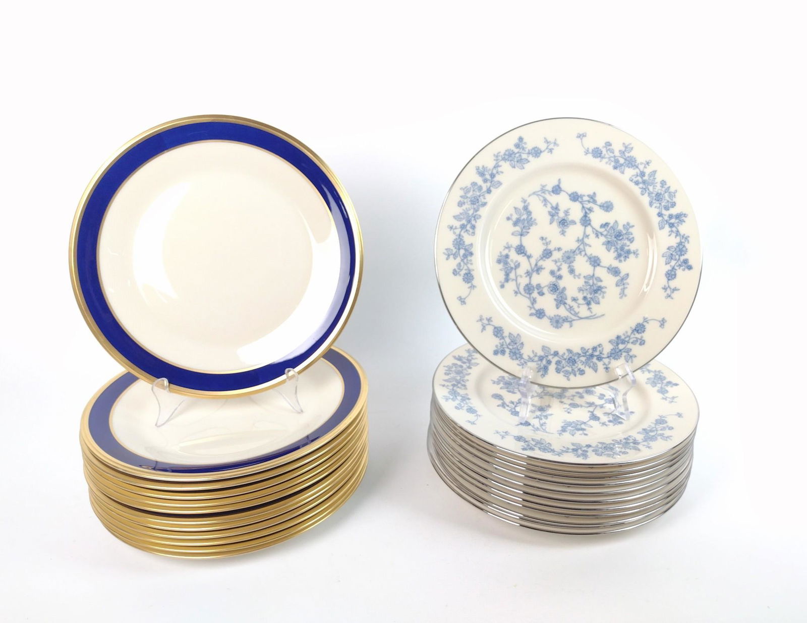 24 Lenox Dinner Plates (1 of 3)