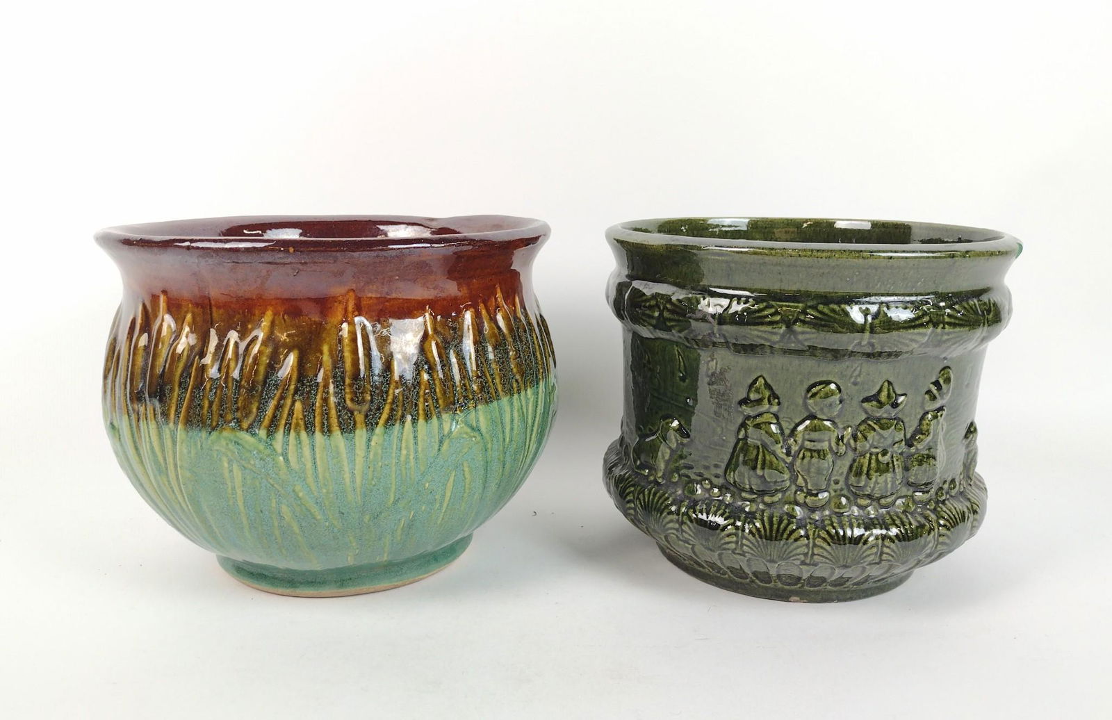 2 Majolica Planters Incl Signed (1 of 3)