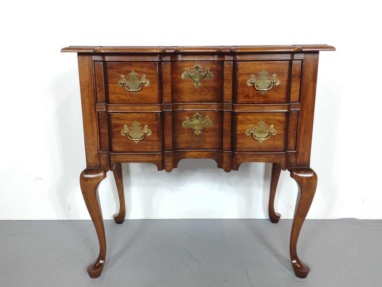 Pennsylvania House Low Boy (1 of 7)