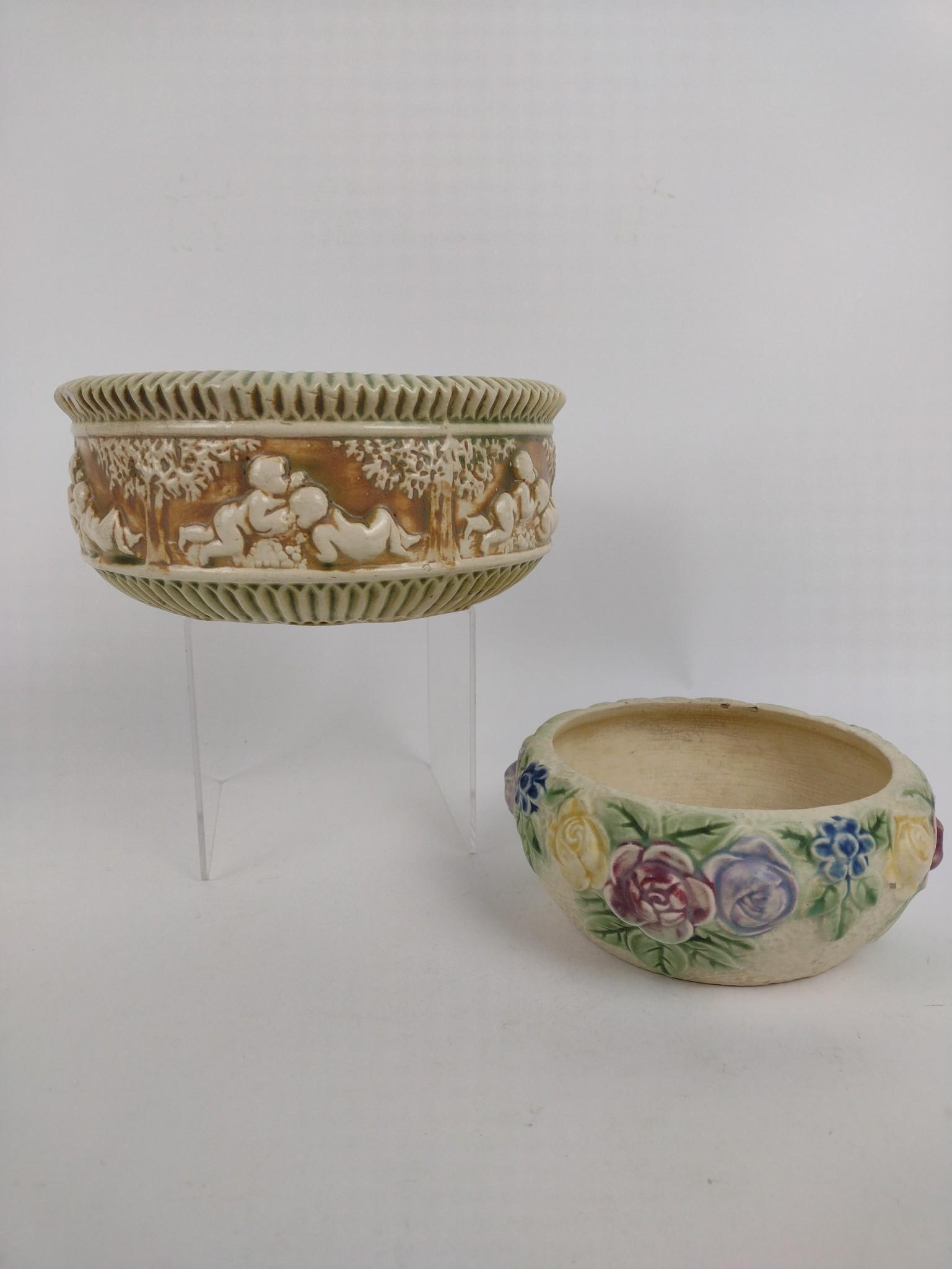 2 Pcs Roseville incl Rozane and Donatello (1 of 3)