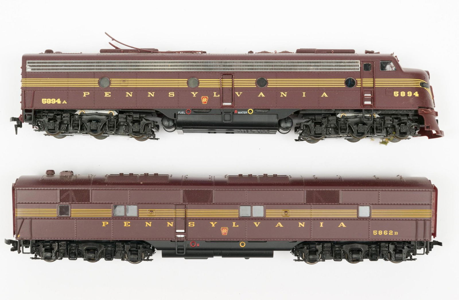 2 HO PRR Life-Like Rolling Stock (1 of 5)
