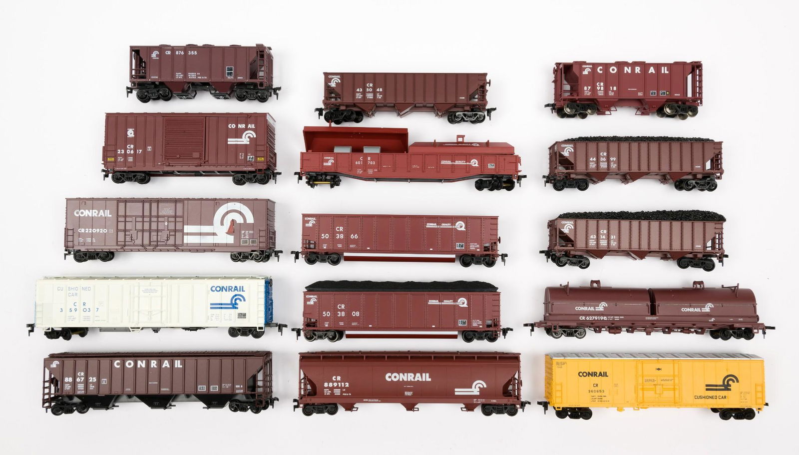 15 HO Conrail Rolling Stock Incl Athearn (1 of 7)
