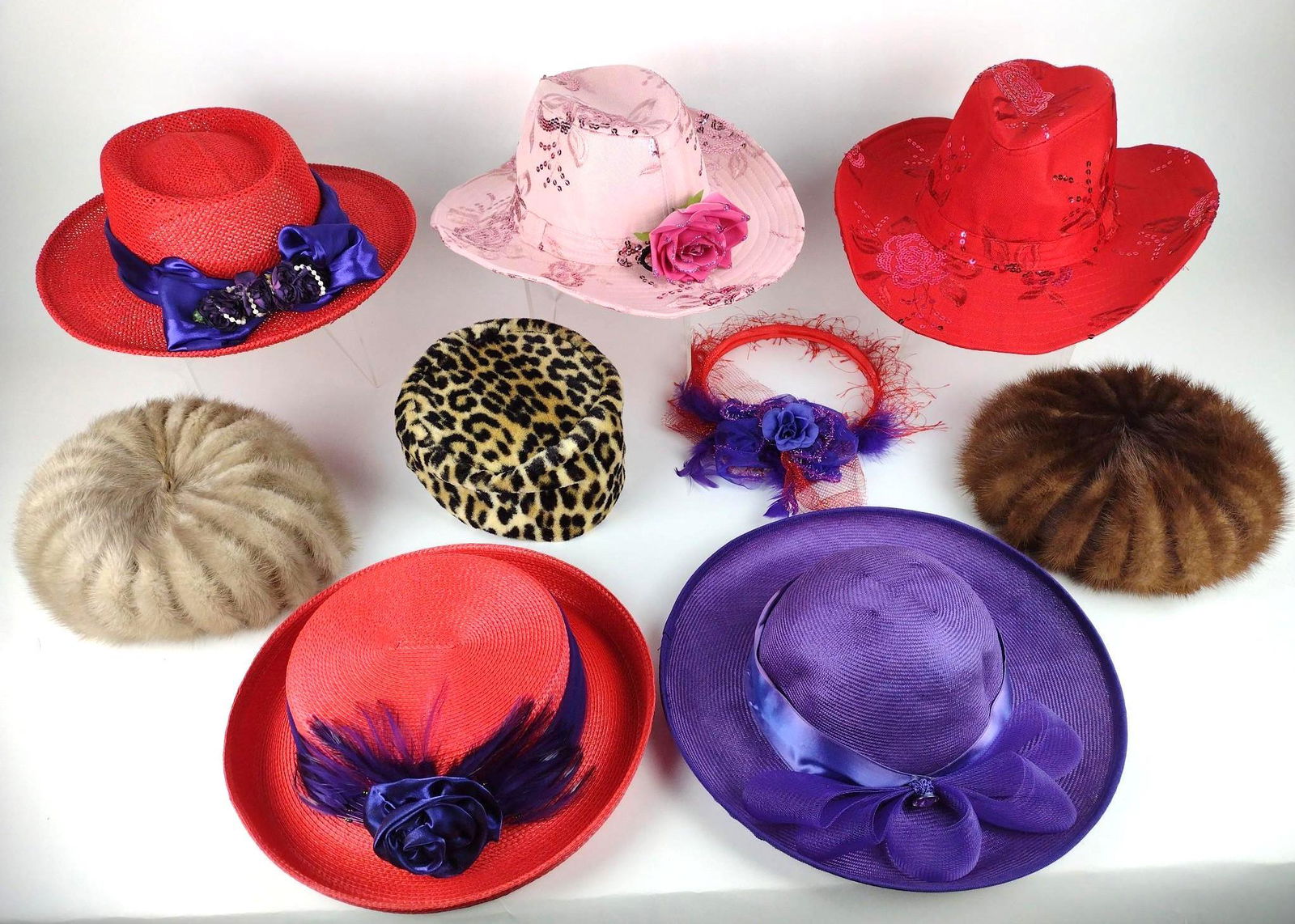 9 Vintage Hats incl Fur (1 of 3)