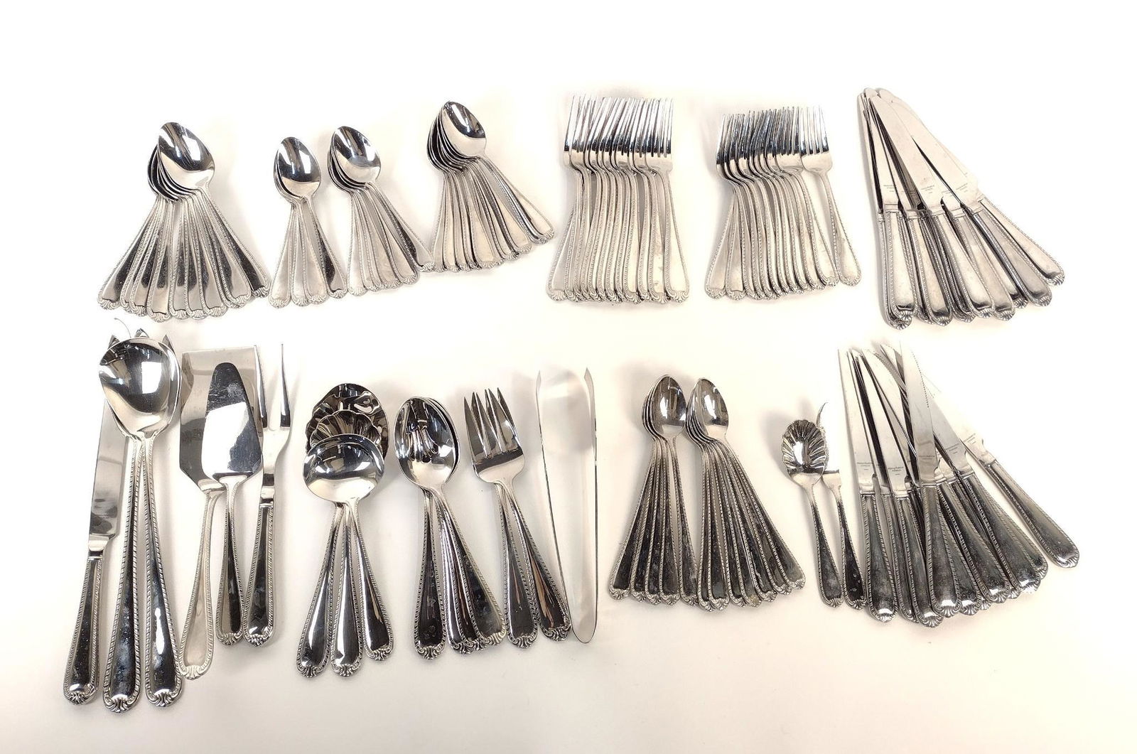111 Pcs Reed & Barton Flatware (1 of 3)