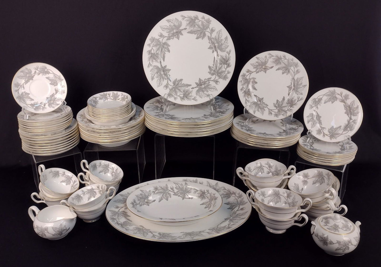 77 Pcs Wedgewood Dinnerware (1 of 3)