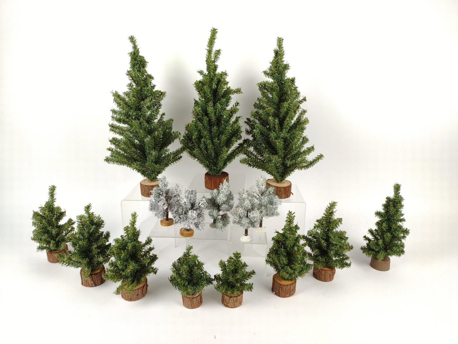 16 Vintage Christmas Trees: 6" to 18" high. Jb IMPORTANT: Before bidding, please read the terms and conditions. When you registered for the auction you agreed to these terms and will be required to comply with them.