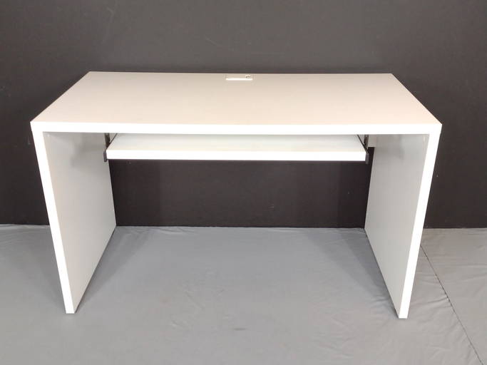 Techline Desk With Keyboard Tray Dec 10, 2022 Cordier Auctions