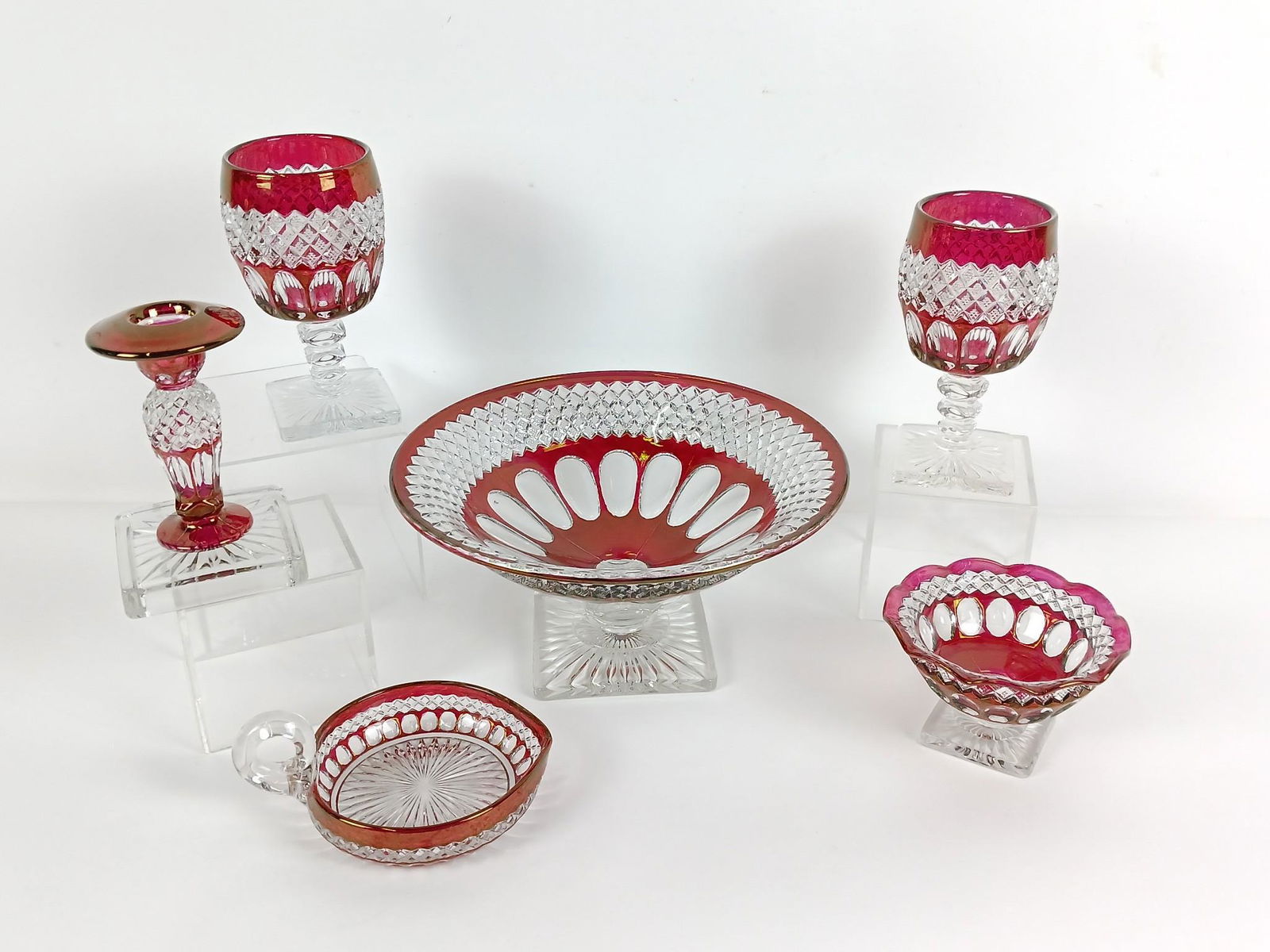 6 Pcs Ruby Westmoreland Wakefield Glassware (1 of 2)