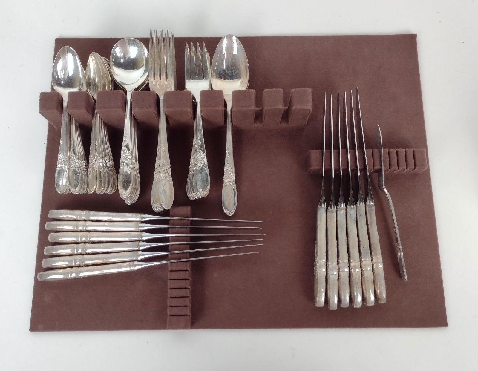 77 Pcs Community Flatware (1 of 3)