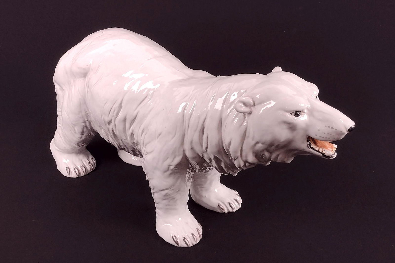 Italian Ceramic Polar Bear (1 of 5)