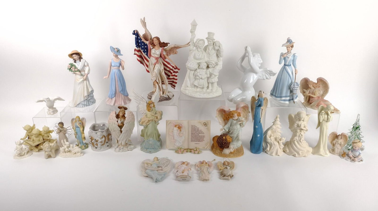 28 Angel Figurines incl Seraphim Classics (1 of 6)