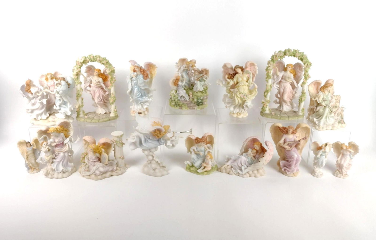 16 Pcs Seraphim Classic Angels (1 of 2)