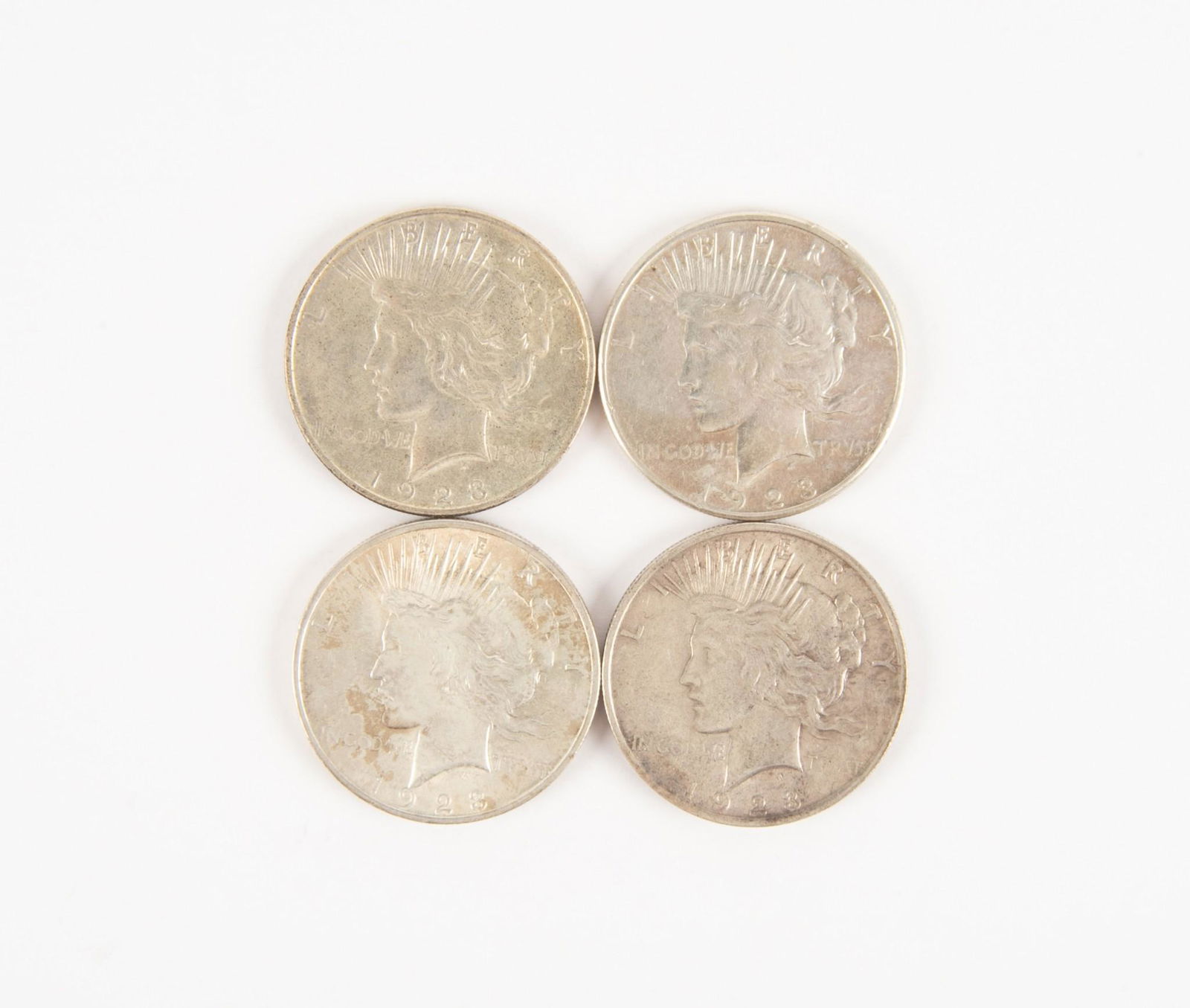 4 US Peace Silver Dollars (1 of 2)