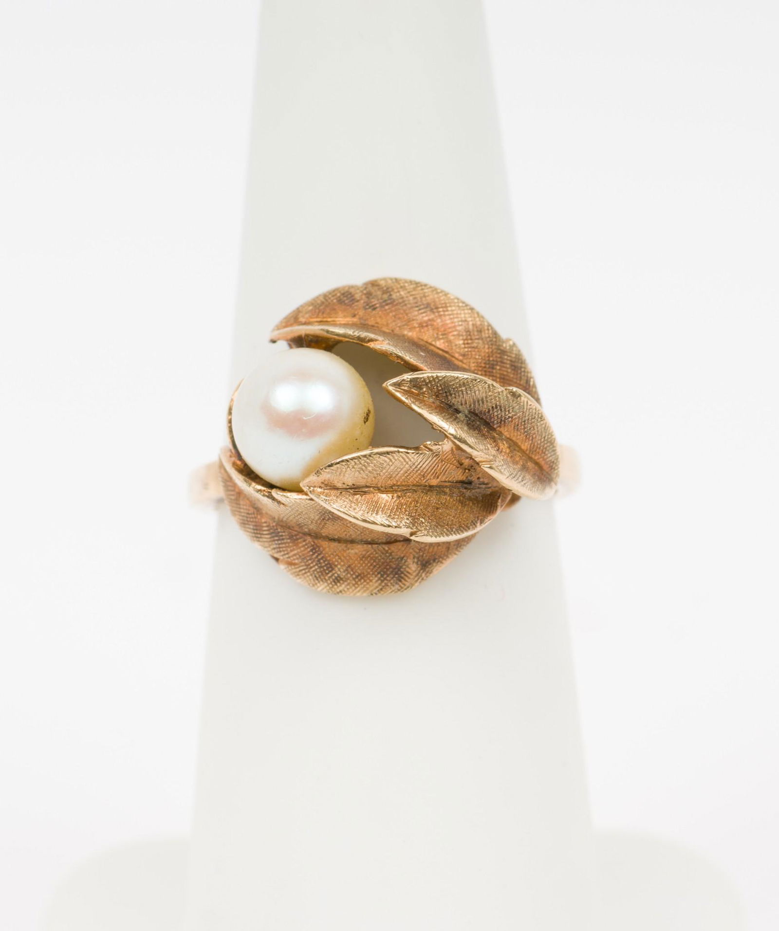 14K Gold Natural Leaf & Pearl Ring (1 of 4)