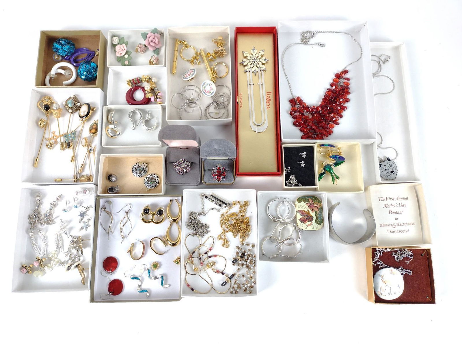 Liz and shop co jewelry