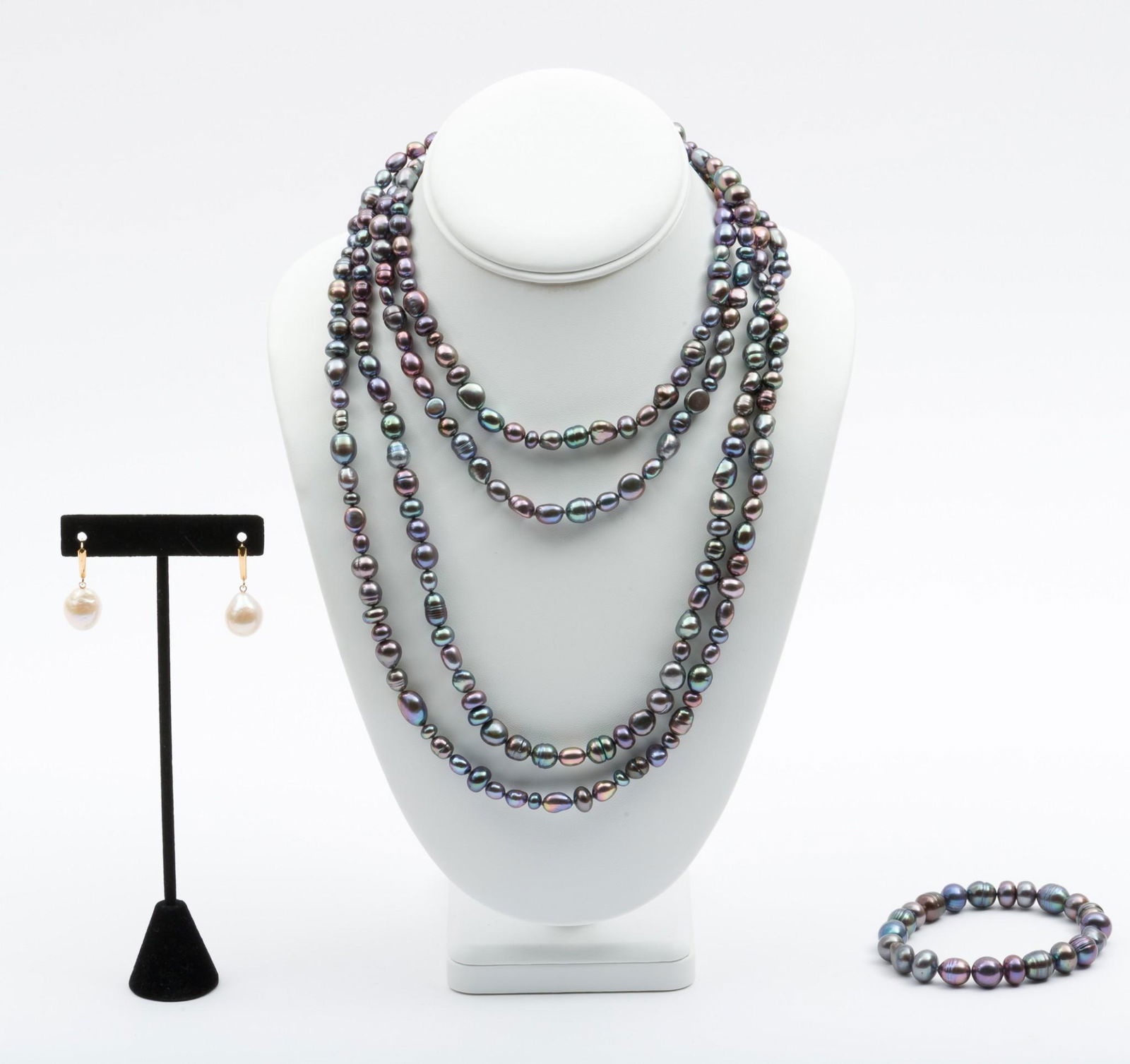 Honora Collection Black Pearl Earrings, Bracelet, Necklace (1 of 6)