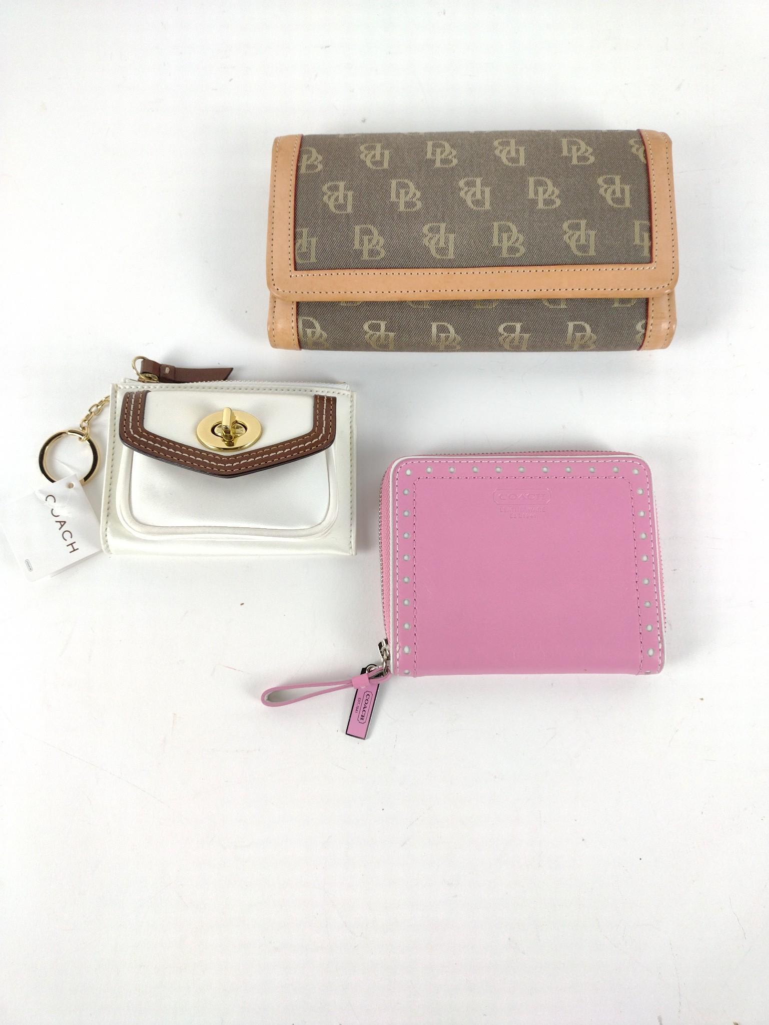 3 Designer Wallets, Coach and Dooney & Bourke (1 of 3)