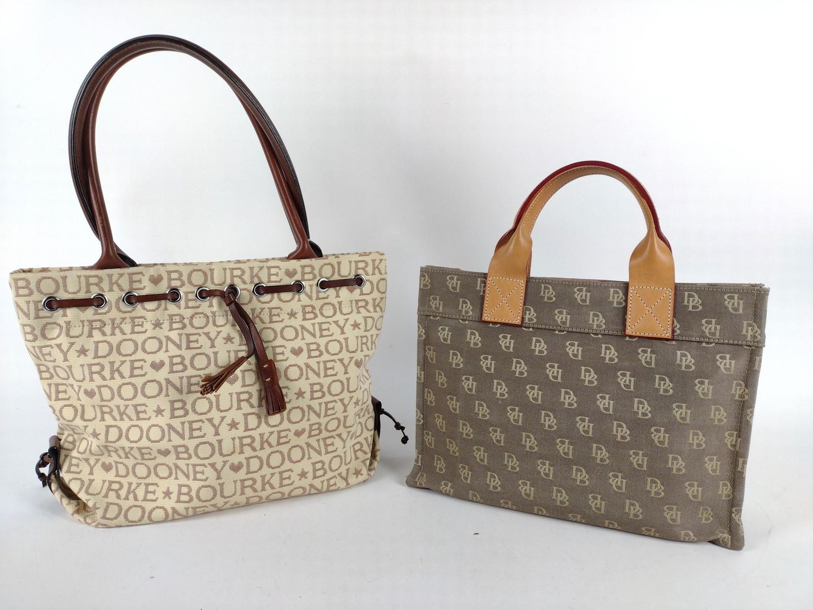 2 Dooney & Bourke Canvas Handbags (1 of 6)