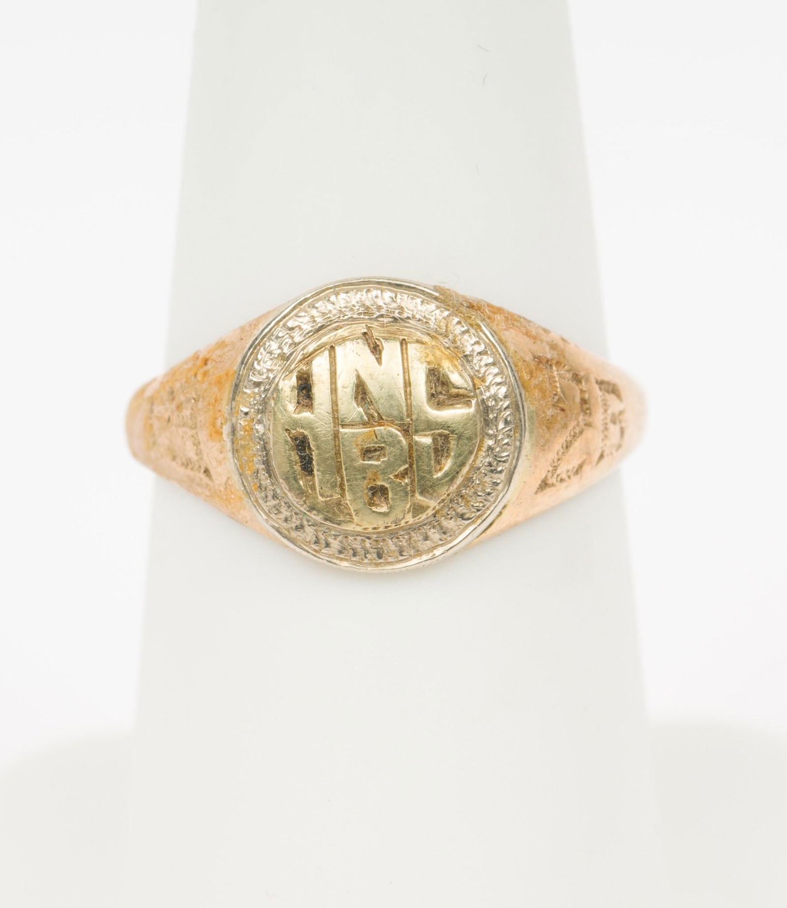 1926 NBHS Gold Class Ring (1 of 5)
