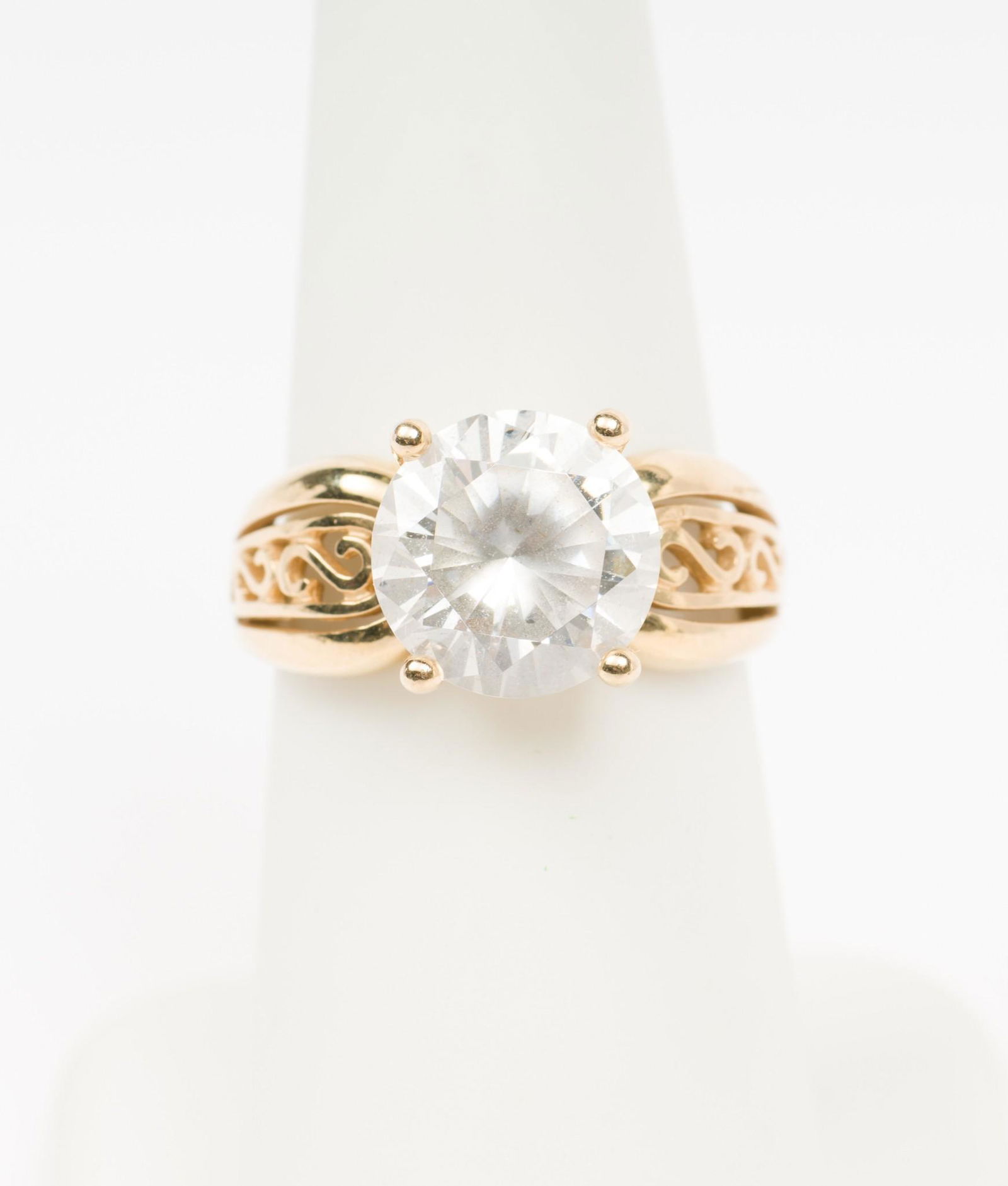 14K & 5.62 Ct CZ Ring (1 of 4)