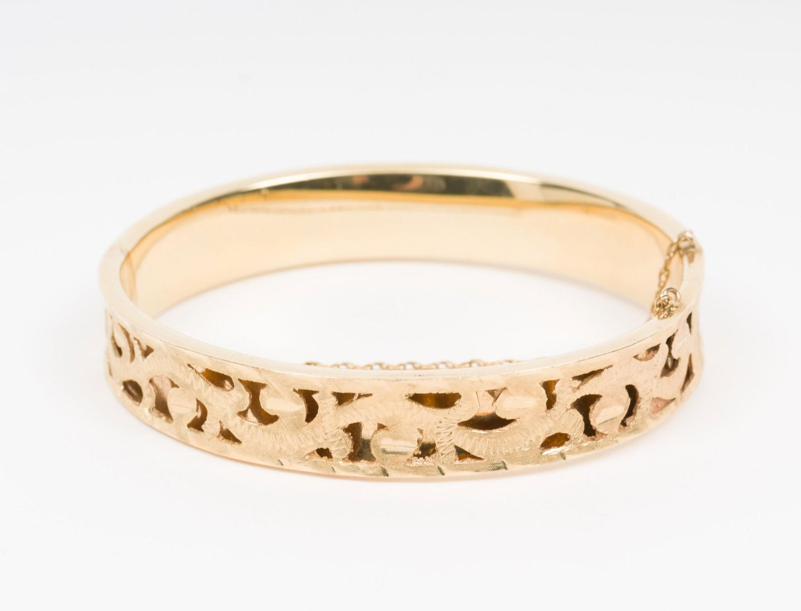 14K Gold Bangle Bracelet (1 of 3)