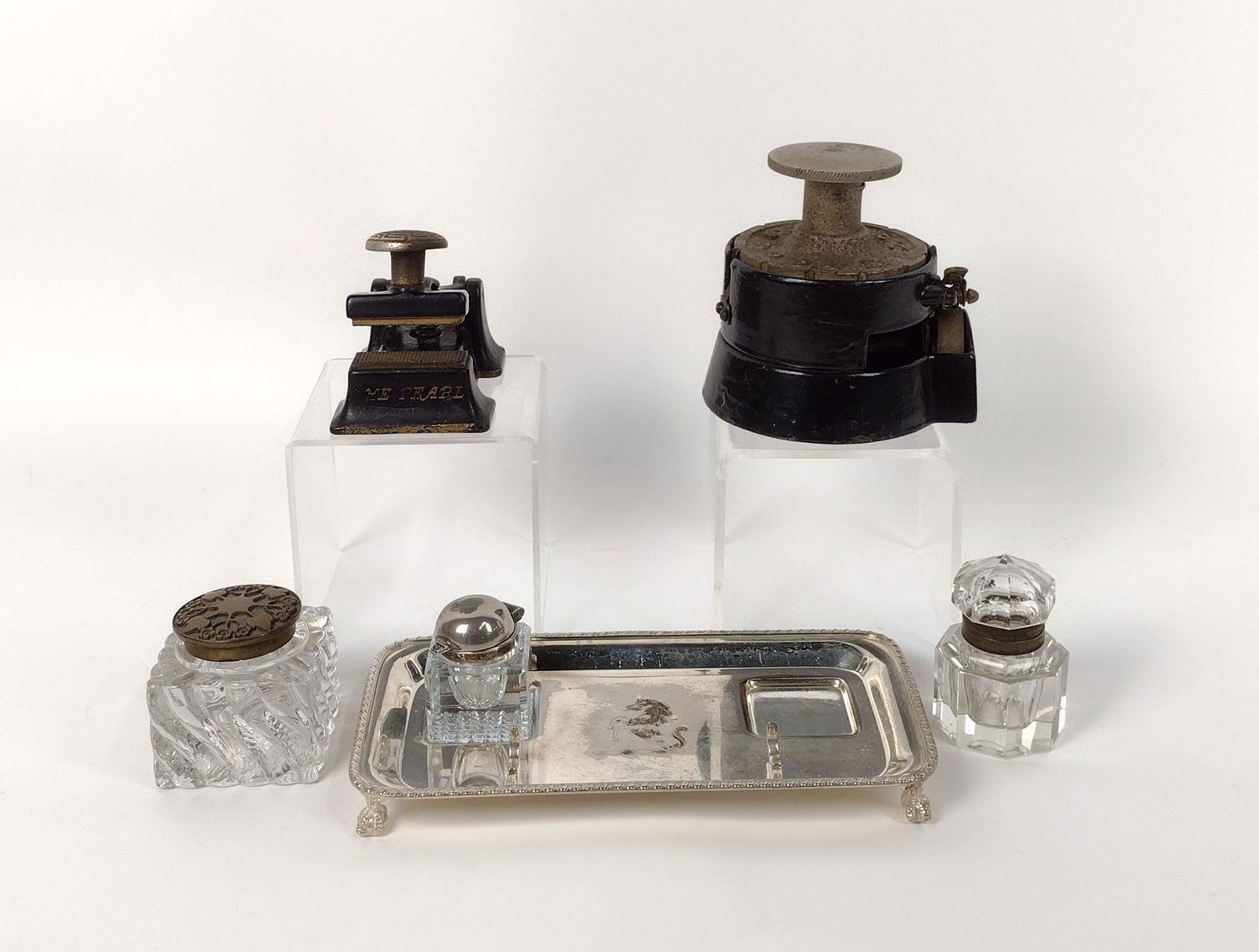 6 Desk Articles incl Wesley Manufacturing Co Check Punch (1 of 7)